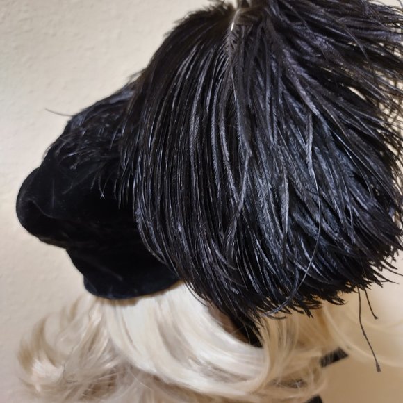 Antique Victorian / Edwardian Black Silk Velvet Beret with BEAUTIFUL Beadwork an main image 5